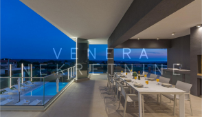 Luksuzna vila s pogledom na more 400 m2, Istra