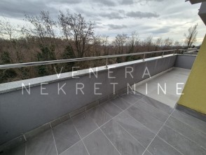 3 soban stan Jelenovac, 75 m2 + garaža (iznajmljivanje)