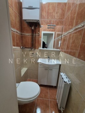 3 soban stan Jelenovac, 75 m2 + garaža (iznajmljivanje)