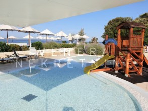 Petrčane (Sunnyside resort) - drugi red od mora, odlična investicija