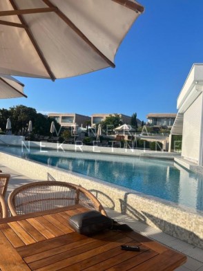 Petrčane (Sunnyside resort) - drugi red od mora, odlična investicija