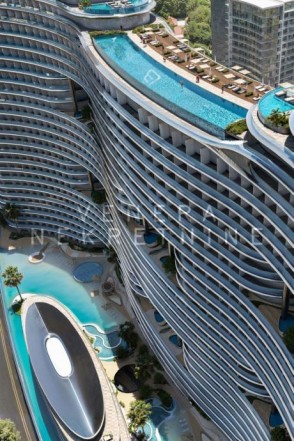 Dubai, Binghatti Aquarise (Business Bay), studio 45 m2