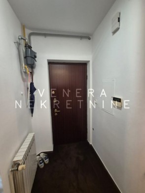 3 soban stan Vlaška, 100 m2