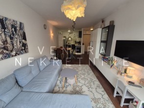 2 soban stan sa parkingom, Trešnjevka (DOM SPORTOVA), 53 m2