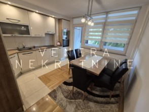 3 soban stan Knežija, 65 m2