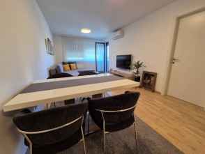 2 soban stan 47 m2 sa VPM (Ul. Milana Pavelića) novogradnja (iznajmljivanje)
